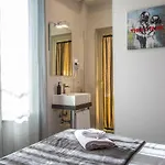 Garibaldi 136 بيت ضيافة نابولي