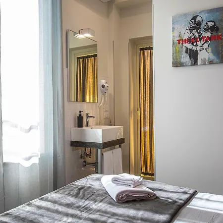 Garibaldi 136 بيت ضيافة نابولي